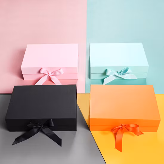 China Custom Foldable Cardboard Cosmetics Makeup Jewelry Clothes Magnetic Paper Gift Packing Box Watch Wedding Party Festival Gift Packaging Box