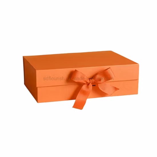 Custom Box Rigid Cardboard Magnetic Closure Foldable Packing Fold Paper Packaging Gift Box for Clothing/Apparel/Cosmetic/Arts and Crafts/Candle/Gift